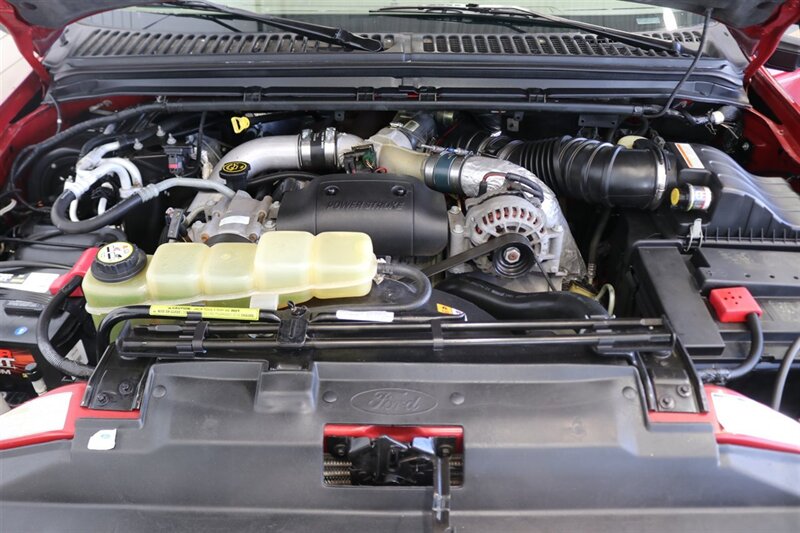 2001 Ford Excursion Limited 1-OWNER* 100% RUST FREE* ALL RECORDS @ FORD DEALER SINCE NEW* LEVELED W/ NEW BILSTEIN 5100 SHOCKS* NEW 35 " BFG KO3 10-PLYS* REAR AIR BAGS* NEW BRAKES-ROTORS-CALIPERS-BRAKE FLUID-COOLANT-AC SERVICE - Photo 14 - Portland, OR 97230