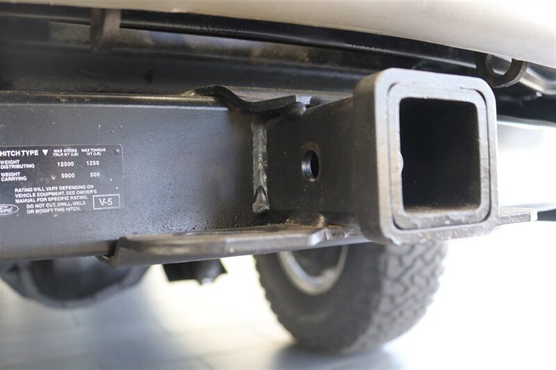 2001 Ford Excursion Limited 1-OWNER* 100% RUST FREE* ALL RECORDS @ FORD DEALER SINCE NEW* LEVELED W/ NEW BILSTEIN 5100 SHOCKS* NEW 35 " BFG KO3 10-PLYS* REAR AIR BAGS* NEW BRAKES-ROTORS-CALIPERS-BRAKE FLUID-COOLANT-AC SERVICE - Photo 30 - Portland, OR 97230