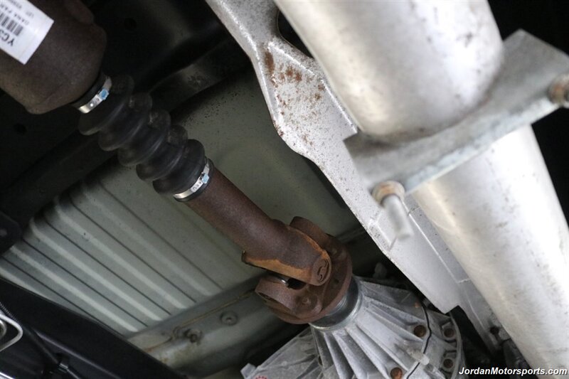 2001 Ford Excursion Limited  2-OWNER* 100% RUST FREE* FULLY LOADED LIMITED 7.3L* 4X4* FRESH FULL SERVICE W/ NEW BRAKES-ROTORS-CALIPERS* COOLANT FLUSH* AC CHARGE* NEW TIRES* ALL BOOKS & KEYS* 100% RUST & CORROSION FREE - Photo 30 - Portland, OR 97230