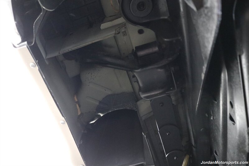 2001 Ford Excursion Limited  2-OWNER* 100% RUST FREE* FULLY LOADED LIMITED 7.3L* 4X4* FRESH FULL SERVICE W/ NEW BRAKES-ROTORS-CALIPERS* COOLANT FLUSH* AC CHARGE* NEW TIRES* ALL BOOKS & KEYS* 100% RUST & CORROSION FREE - Photo 33 - Portland, OR 97230