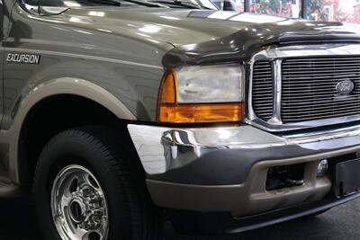 2001 Ford Excursion Limited  2-OWNER* 100% RUST FREE* FULLY LOADED LIMITED 7.3L* 4X4* FRESH FULL SERVICE W/ NEW BRAKES-ROTORS-CALIPERS* COOLANT FLUSH* AC CHARGE* NEW TIRES* ALL BOOKS & KEYS* 100% RUST & CORROSION FREE - Photo 12 - Portland, OR 97230