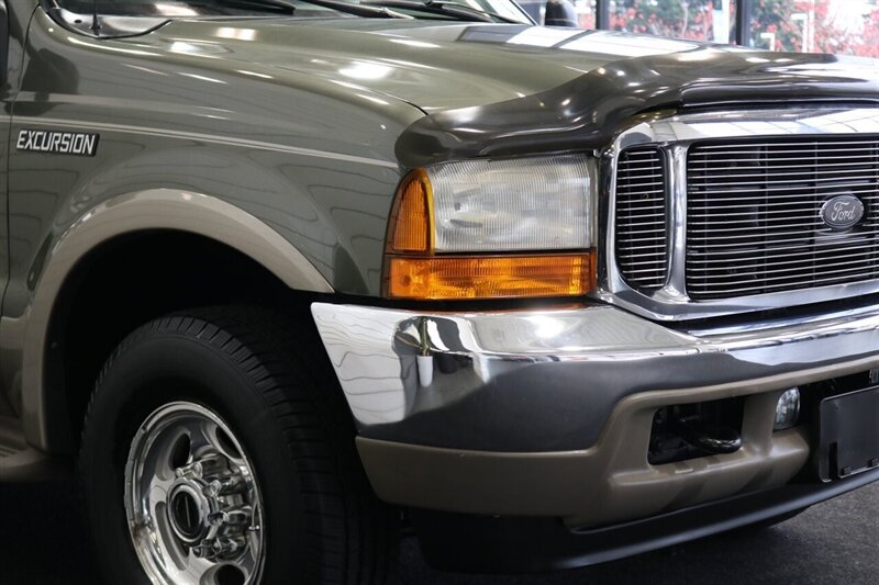 2001 Ford Excursion Limited  2-OWNER* 100% RUST FREE* FULLY LOADED LIMITED 7.3L* 4X4* FRESH FULL SERVICE W/ NEW BRAKES-ROTORS-CALIPERS* COOLANT FLUSH* AC CHARGE* NEW TIRES* ALL BOOKS & KEYS* 100% RUST & CORROSION FREE - Photo 12 - Portland, OR 97230