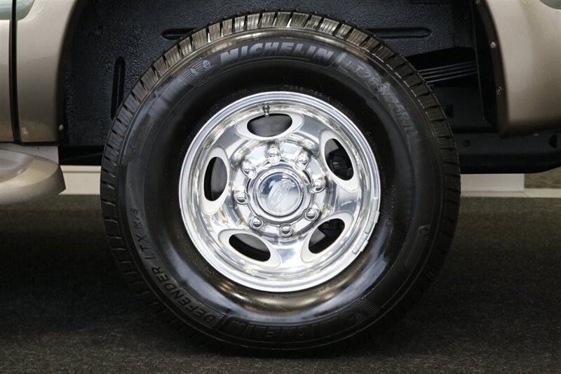 2001 Ford Excursion Limited  2-OWNER* 100% RUST FREE* FULLY LOADED LIMITED 7.3L* 4X4* FRESH FULL SERVICE W/ NEW BRAKES-ROTORS-CALIPERS* COOLANT FLUSH* AC CHARGE* NEW TIRES* ALL BOOKS & KEYS* 100% RUST & CORROSION FREE - Photo 52 - Portland, OR 97230