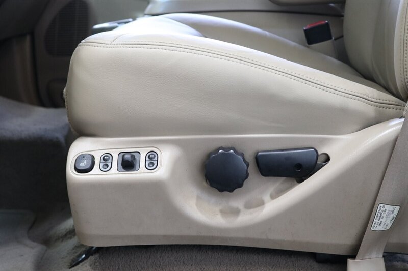 2001 Ford Excursion Limited  2-OWNER* 100% RUST FREE* FULLY LOADED LIMITED 7.3L* 4X4* FRESH FULL SERVICE W/ NEW BRAKES-ROTORS-CALIPERS* COOLANT FLUSH* AC CHARGE* NEW TIRES* ALL BOOKS & KEYS* 100% RUST & CORROSION FREE - Photo 64 - Portland, OR 97230