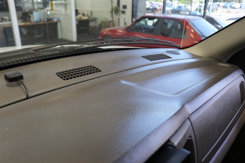 2005 Dodge Ram 2500 SLT  100% RUST & ACCIDENT FREE* NEVER HAD A 5TH WHEEL / GOOSENECK INSTALLED* 100% STOCK NON-SMOKER* NEW A/T TIRES* SERVICED BY DEALER SINCE NEW* UPGRADED STEREO / APPLE CAR PLAY* REAR AIRBAGS - Photo 82 - Portland, OR 97230