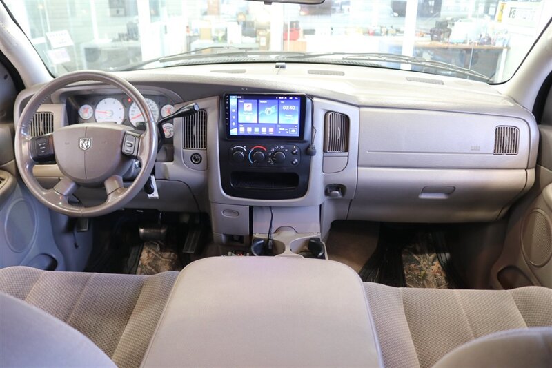 2005 Dodge Ram 2500 SLT  100% RUST & ACCIDENT FREE* NEVER HAD A 5TH WHEEL / GOOSENECK INSTALLED* 100% STOCK NON-SMOKER* NEW A/T TIRES* SERVICED BY DEALER SINCE NEW* UPGRADED STEREO / APPLE CAR PLAY* REAR AIRBAGS - Photo 20 - Portland, OR 97230