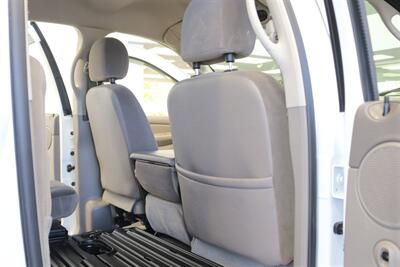 2005 Dodge Ram 2500 SLT  100% RUST & ACCIDENT FREE* NEVER HAD A 5TH WHEEL / GOOSENECK INSTALLED* 100% STOCK NON-SMOKER* NEW A/T TIRES* SERVICED BY DEALER SINCE NEW* UPGRADED STEREO / APPLE CAR PLAY* REAR AIRBAGS - Photo 81 - Portland, OR 97230