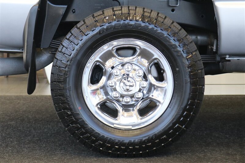 2005 Dodge Ram 2500 SLT  100% RUST & ACCIDENT FREE* NEVER HAD A 5TH WHEEL / GOOSENECK INSTALLED* 100% STOCK NON-SMOKER* NEW A/T TIRES* SERVICED BY DEALER SINCE NEW* UPGRADED STEREO / APPLE CAR PLAY* REAR AIRBAGS - Photo 52 - Portland, OR 97230