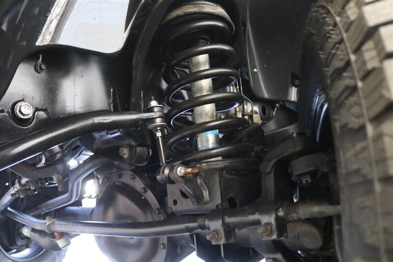 2005 Dodge Ram 2500 SLT  100% RUST & ACCIDENT FREE* NEVER HAD A 5TH WHEEL / GOOSENECK INSTALLED* 100% STOCK NON-SMOKER* NEW A/T TIRES* SERVICED BY DEALER SINCE NEW* UPGRADED STEREO / APPLE CAR PLAY* REAR AIRBAGS - Photo 36 - Portland, OR 97230