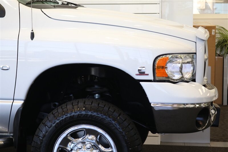 2005 Dodge Ram 2500 SLT  100% RUST & ACCIDENT FREE* NEVER HAD A 5TH WHEEL / GOOSENECK INSTALLED* 100% STOCK NON-SMOKER* NEW A/T TIRES* SERVICED BY DEALER SINCE NEW* UPGRADED STEREO / APPLE CAR PLAY* REAR AIRBAGS - Photo 55 - Portland, OR 97230