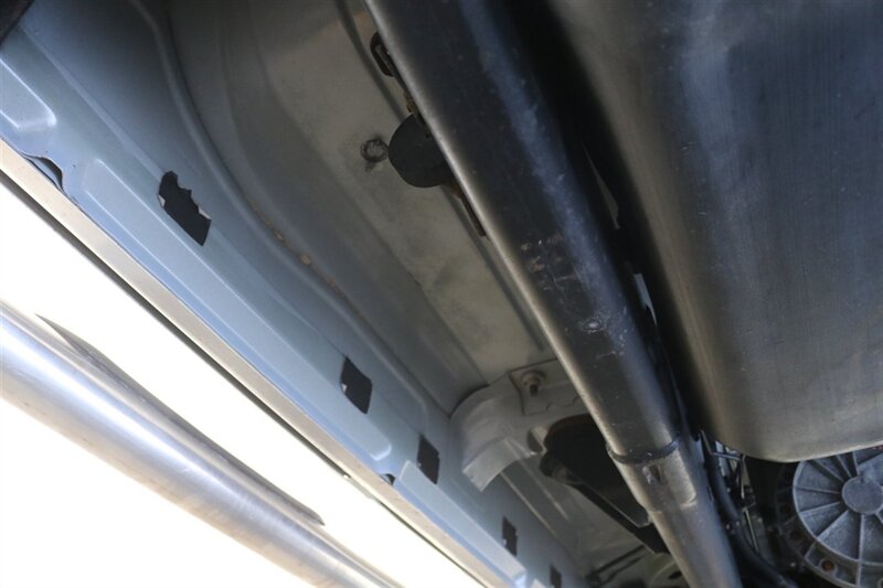 2005 Dodge Ram 2500 SLT  100% RUST & ACCIDENT FREE* NEVER HAD A 5TH WHEEL / GOOSENECK INSTALLED* 100% STOCK NON-SMOKER* NEW A/T TIRES* SERVICED BY DEALER SINCE NEW* UPGRADED STEREO / APPLE CAR PLAY* REAR AIRBAGS - Photo 26 - Portland, OR 97230