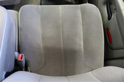 2005 Dodge Ram 2500 SLT  100% RUST & ACCIDENT FREE* NEVER HAD A 5TH WHEEL / GOOSENECK INSTALLED* 100% STOCK NON-SMOKER* NEW A/T TIRES* SERVICED BY DEALER SINCE NEW* UPGRADED STEREO / APPLE CAR PLAY* REAR AIRBAGS - Photo 75 - Portland, OR 97230