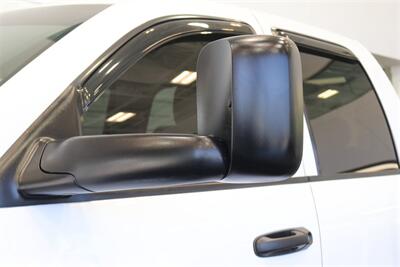 2005 Dodge Ram 2500 SLT  100% RUST & ACCIDENT FREE* NEVER HAD A 5TH WHEEL / GOOSENECK INSTALLED* 100% STOCK NON-SMOKER* NEW A/T TIRES* SERVICED BY DEALER SINCE NEW* UPGRADED STEREO / APPLE CAR PLAY* REAR AIRBAGS - Photo 48 - Portland, OR 97230