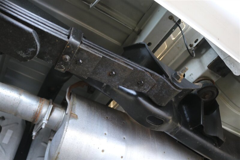 2005 Dodge Ram 2500 SLT  100% RUST & ACCIDENT FREE* NEVER HAD A 5TH WHEEL / GOOSENECK INSTALLED* 100% STOCK NON-SMOKER* NEW A/T TIRES* SERVICED BY DEALER SINCE NEW* UPGRADED STEREO / APPLE CAR PLAY* REAR AIRBAGS - Photo 32 - Portland, OR 97230