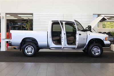 2005 Dodge Ram 2500 SLT  100% RUST & ACCIDENT FREE* NEVER HAD A 5TH WHEEL / GOOSENECK INSTALLED* 100% STOCK NON-SMOKER* NEW A/T TIRES* SERVICED BY DEALER SINCE NEW* UPGRADED STEREO / APPLE CAR PLAY* REAR AIRBAGS - Photo 11 - Portland, OR 97230
