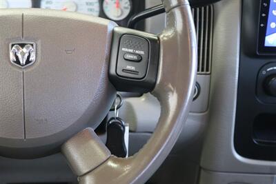 2005 Dodge Ram 2500 SLT  100% RUST & ACCIDENT FREE* NEVER HAD A 5TH WHEEL / GOOSENECK INSTALLED* 100% STOCK NON-SMOKER* NEW A/T TIRES* SERVICED BY DEALER SINCE NEW* UPGRADED STEREO / APPLE CAR PLAY* REAR AIRBAGS - Photo 89 - Portland, OR 97230