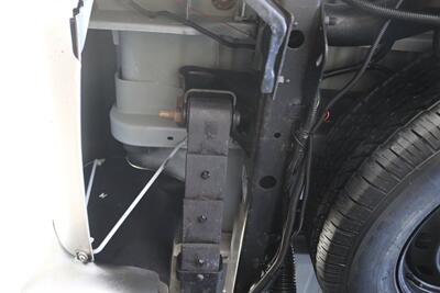 2005 Dodge Ram 2500 SLT  100% RUST & ACCIDENT FREE* NEVER HAD A 5TH WHEEL / GOOSENECK INSTALLED* 100% STOCK NON-SMOKER* NEW A/T TIRES* SERVICED BY DEALER SINCE NEW* UPGRADED STEREO / APPLE CAR PLAY* REAR AIRBAGS - Photo 31 - Portland, OR 97230