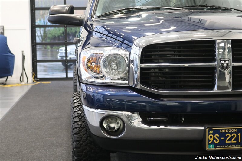 2007 Dodge Ram 2500 SLT  1-OWNER* AIR DOG 2 FUEL PUMP* INTAKE & EXHAUST* NEVER HAD 5TH WHEEL* SMARTY JR TUNER* 35 "BFGs* BDS TRAILING ARMS* 0-RUST* BUILT TRANSMISSION* ALL BOOKS & KEYS* REAR AIRBAGS* NEW STEERING BOX* LIKE NEW - Photo 64 - Portland, OR 97230