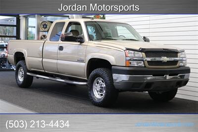 2004 Chevrolet Silverado 2500  1-OWNER* 100% RUST & CORROSION FREE* LEVELED ON NEW 10-PLY 33