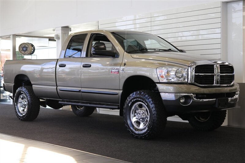 2007 Dodge Ram 2500 SLT BIG HORN G-56 6-SPEED MANUAL* 6.7L* 2-OWNER SINCE NEW* NEW 3 "LEVEL KIT-BALL JOINTS-TIE RODS-DIFF FLUIDS-EGR-MASS AIR FLOW SENSOR-35 " BFGK KO3 10-PLYS* ALL BOOKS 2-KEYS* LINEX BED LINER* 0-RUST - Photo 2 - Portland, OR 97230