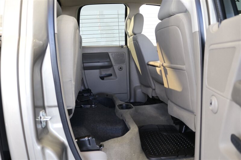 2007 Dodge Ram 2500 SLT BIG HORN G-56 6-SPEED MANUAL* 6.7L* 2-OWNER SINCE NEW* NEW 3 "LEVEL KIT-BALL JOINTS-TIE RODS-DIFF FLUIDS-EGR-MASS AIR FLOW SENSOR-35 " BFGK KO3 10-PLYS* ALL BOOKS 2-KEYS* LINEX BED LINER* 0-RUST - Photo 77 - Portland, OR 97230