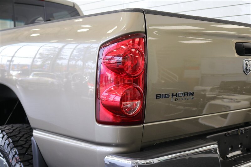 2007 Dodge Ram 2500 SLT BIG HORN G-56 6-SPEED MANUAL* 6.7L* 2-OWNER SINCE NEW* NEW 3 "LEVEL KIT-BALL JOINTS-TIE RODS-DIFF FLUIDS-EGR-MASS AIR FLOW SENSOR-35 " BFGK KO3 10-PLYS* ALL BOOKS 2-KEYS* LINEX BED LINER* 0-RUST - Photo 49 - Portland, OR 97230