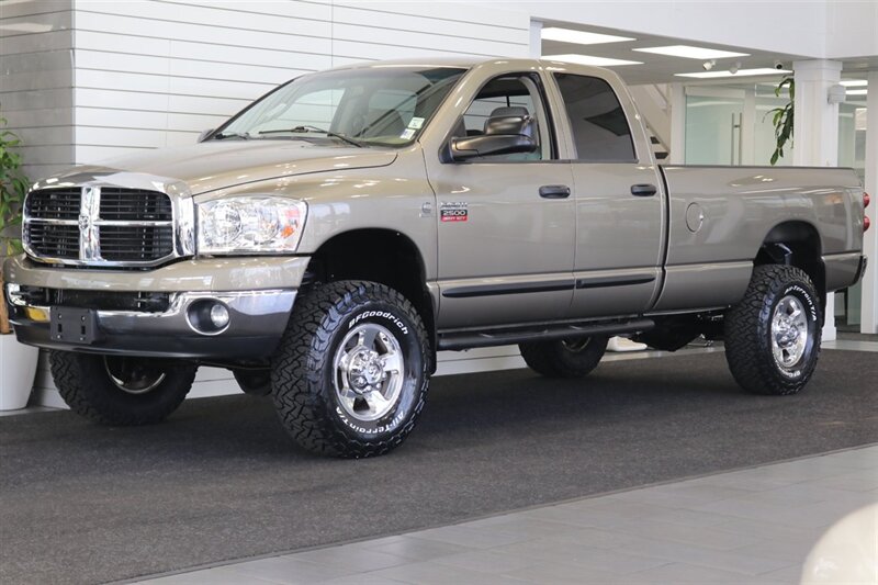 2007 Dodge Ram 2500 SLT BIG HORN G-56 6-SPEED MANUAL* 6.7L* 2-OWNER SINCE NEW* NEW 3 "LEVEL KIT-BALL JOINTS-TIE RODS-DIFF FLUIDS-EGR-MASS AIR FLOW SENSOR-35 " BFGK KO3 10-PLYS* ALL BOOKS 2-KEYS* LINEX BED LINER* 0-RUST - Photo 3 - Portland, OR 97230