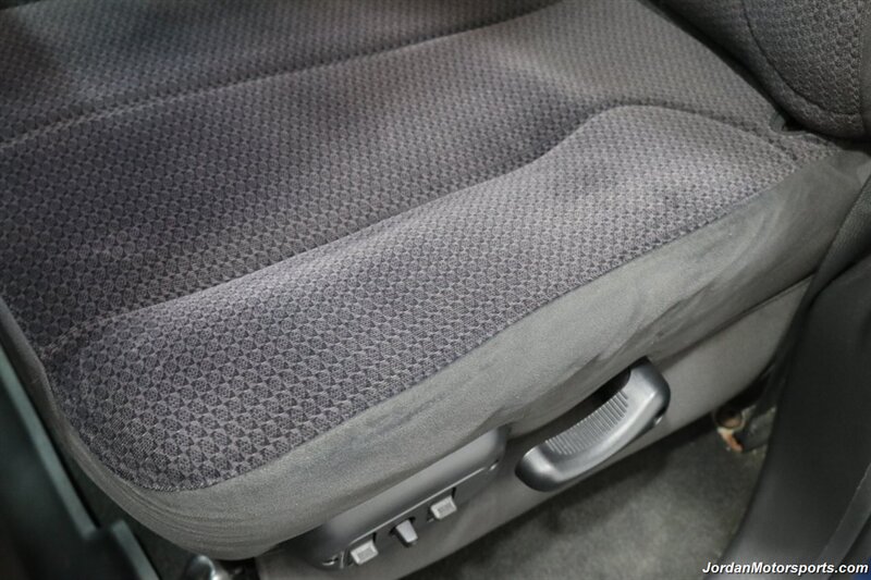 2005 Dodge Ram 3500 SLT  NEW $13K LONG BLOCK WITH ARP HEAD STUDS & NEW INJECTORS W/ PAPERWORK* LONG BED BIG HORN 1-TON* ALL NEW FLUIDS-BATTERIES-AC RECHARGE-BELTS* 100% RUST FREE* LINEX BED LINER* ALL BOOKS AND MANUALS* - Photo 68 - Portland, OR 97230