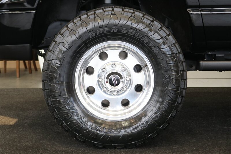 2004 Dodge Ram 2500 Laramie  100% RUST FREE* NEW 3 " FABTEC LEVEL LIFT W/ BILSTEIN 5100 SHOCKS* TRANSFER TANK* REAR AIR BAGS* NEW 17 "WHEELS W/ NEW 35 " TOYO'S 10-PLYS* LARAMIE LONG BED* NEW BRAKES-ROTORS-CALIPERS-FLUIDS - Photo 21 - Portland, OR 97230