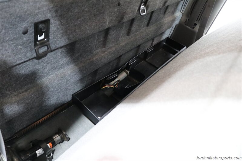 2002 Ford F-350 Lariat 1-OWNER* CENTURION PACKAGE* 100% RUST FREE* NEVER HAD 5TH WHEEL OR GOOSENECK* CANOPY* BILSTEIN 5100 SHOCKS* 2.75 " LEVEL KIT* 35 " BFG KO3 10-PLYS* SERVICED* ALL BOOKS & KEYS - Photo 85 - Portland, OR 97230