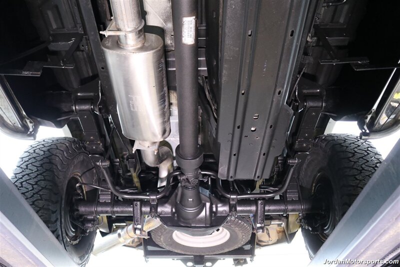 2002 Ford F-350 Lariat 1-OWNER* CENTURION PACKAGE* 100% RUST FREE* NEVER HAD 5TH WHEEL OR GOOSENECK* CANOPY* BILSTEIN 5100 SHOCKS* 2.75 " LEVEL KIT* 35 " BFG KO3 10-PLYS* SERVICED* ALL BOOKS & KEYS - Photo 23 - Portland, OR 97230