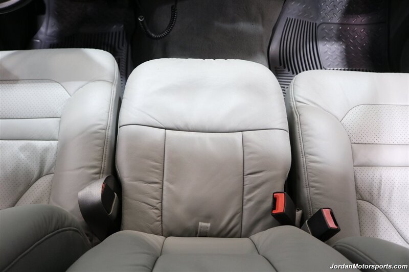 2002 Ford F-350 Lariat 1-OWNER* CENTURION PACKAGE* 100% RUST FREE* NEVER HAD 5TH WHEEL OR GOOSENECK* CANOPY* BILSTEIN 5100 SHOCKS* 2.75 " LEVEL KIT* 35 " BFG KO3 10-PLYS* SERVICED* ALL BOOKS & KEYS - Photo 76 - Portland, OR 97230