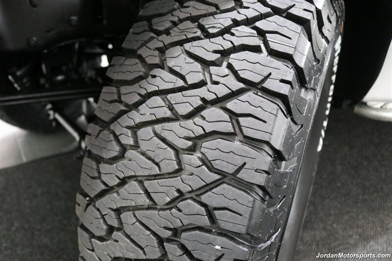 2002 Ford F-350 Lariat 1-OWNER* CENTURION PACKAGE* 100% RUST FREE* NEVER HAD 5TH WHEEL OR GOOSENECK* CANOPY* BILSTEIN 5100 SHOCKS* 2.75 " LEVEL KIT* 35 " BFG KO3 10-PLYS* SERVICED* ALL BOOKS & KEYS - Photo 57 - Portland, OR 97230