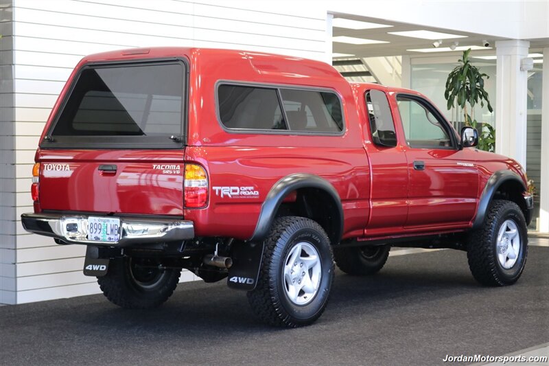 2003 Toyota Tacoma V6  1-OWNER* 87K MLS* 100% RUST & CORROSION FREE* TIMING BELT-WATER PUMP-FLUIDS SERVICED* NEW 2.5 " BILSTEIN LEVEL KIT W/DIFF DROPS* REAR LOCKERS* SR5 W/5-SPEED MANUAL* ALL BOOKS & KEYS & WINDOW STICKER - Photo 7 - Portland, OR 97230