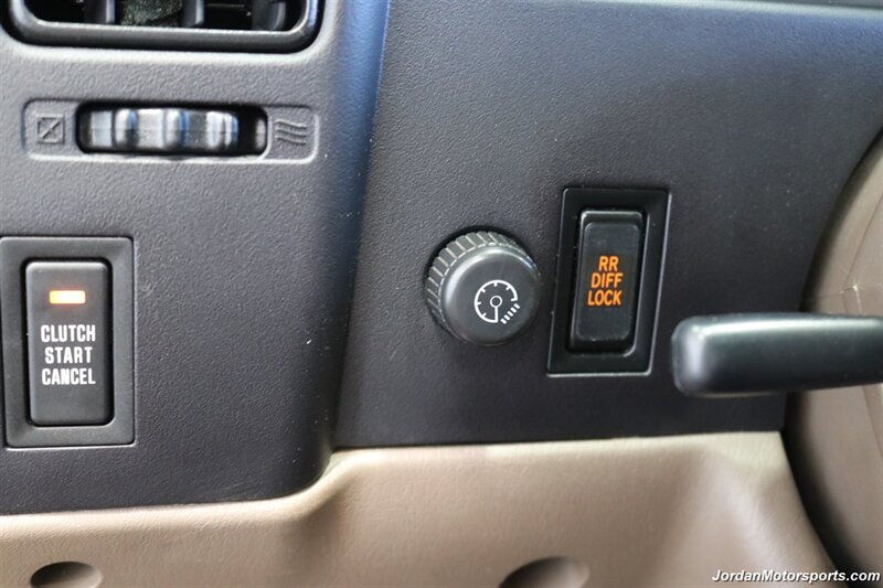 2003 Toyota Tacoma V6  1-OWNER* 87K MLS* 100% RUST & CORROSION FREE* TIMING BELT-WATER PUMP-FLUIDS SERVICED* NEW 2.5 " BILSTEIN LEVEL KIT W/DIFF DROPS* REAR LOCKERS* SR5 W/5-SPEED MANUAL* ALL BOOKS & KEYS & WINDOW STICKER - Photo 18 - Portland, OR 97230