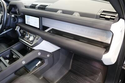 2023 Land Rover Defender 110 S   - Photo 85 - Portland, OR 97230