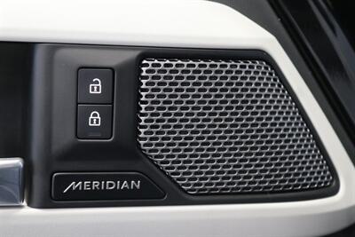 2023 Land Rover Defender 110 S   - Photo 43 - Portland, OR 97230