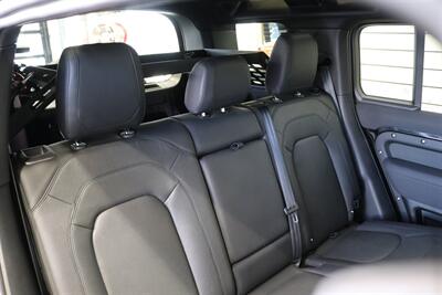 2023 Land Rover Defender 110 S   - Photo 82 - Portland, OR 97230