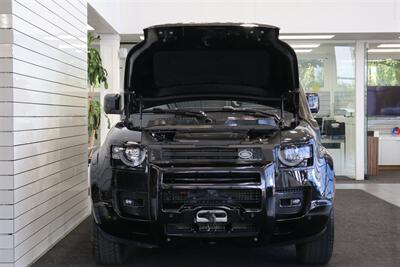 2023 Land Rover Defender 110 S   - Photo 16 - Portland, OR 97230