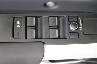 2023 Land Rover Defender 110 S   - Photo 41 - Portland, OR 97230