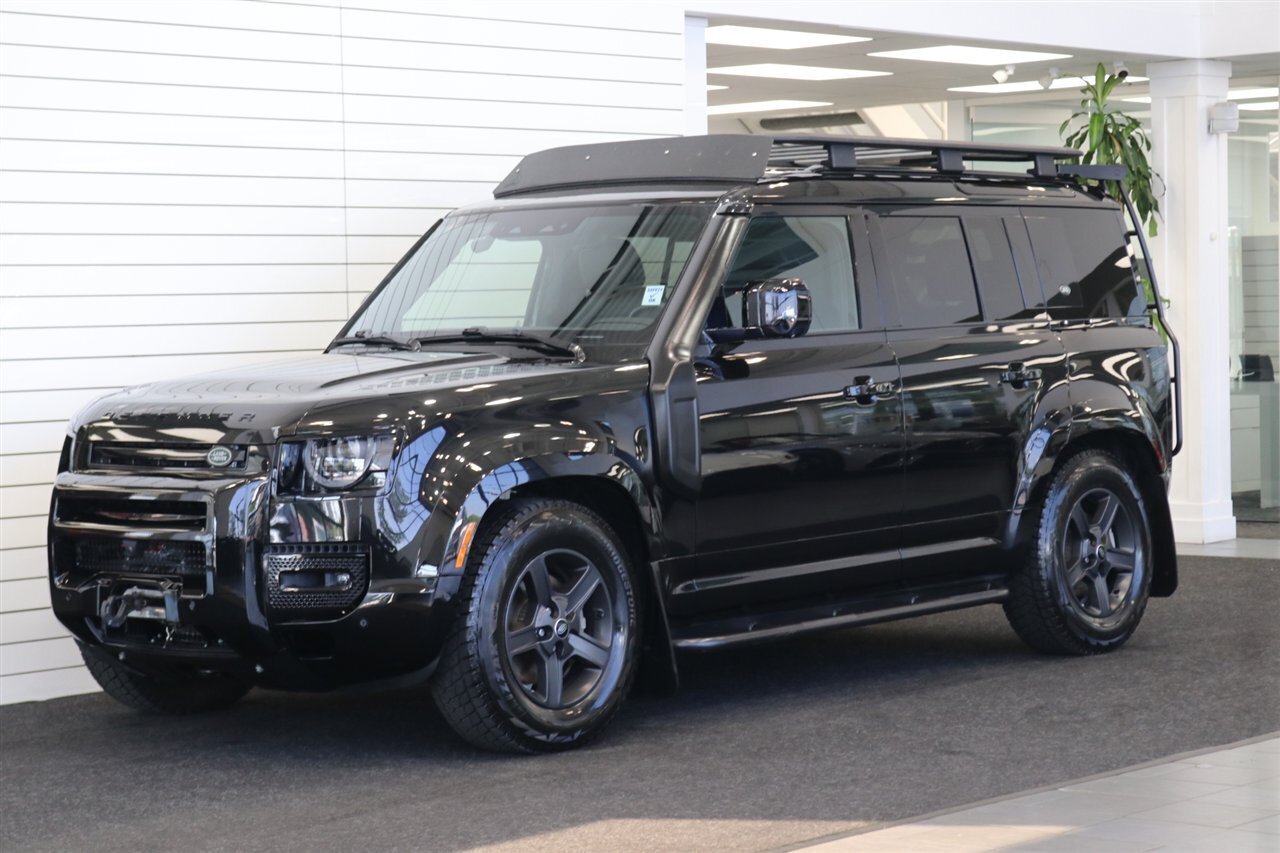2023 Land Rover Defender 110 S   - Photo 1 - Portland, OR 97230