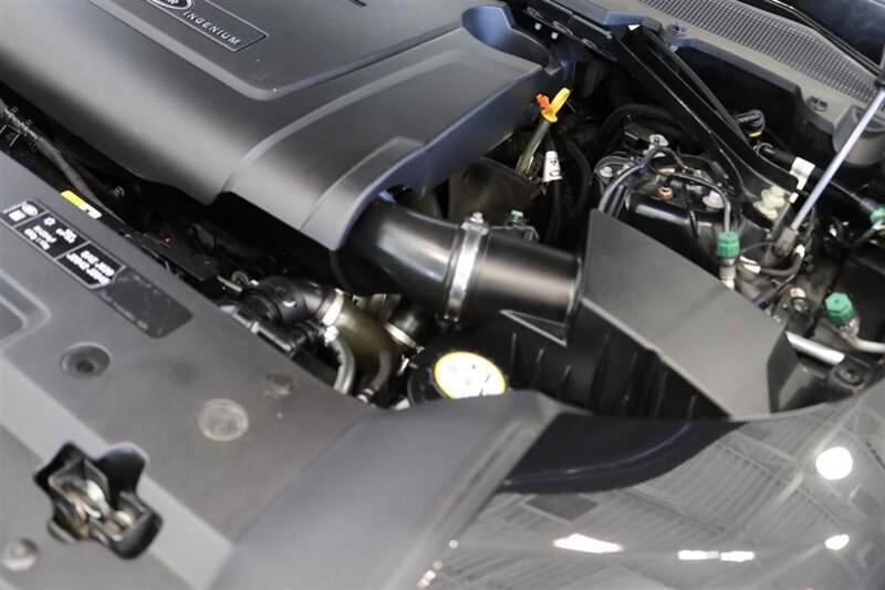 2023 Land Rover Defender 110 S   - Photo 53 - Portland, OR 97230