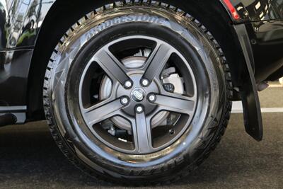 2023 Land Rover Defender 110 S   - Photo 25 - Portland, OR 97230