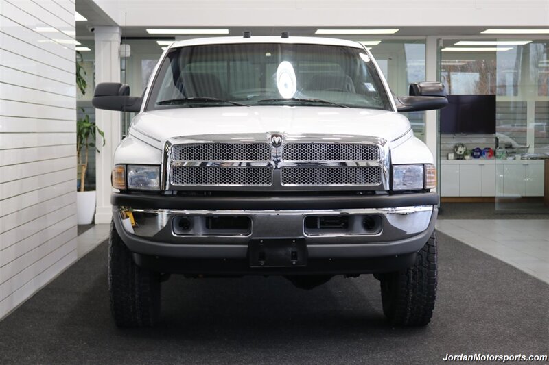 2001 Dodge Ram 2500 SLT  1-OWNER* 5.9L HO W/ 6-SPEED MANUAL* 100% RUST & CORROSION FREE* NEW 33 "TOYO ATIII 10-PLY TIRES* NEW BRAKES / ROTORS / BALL JOINTS / SEALS / FLUIDS / BATTERIES* ALL SERVICE RECORDS SINCE NEW - Photo 7 - Portland, OR 97230