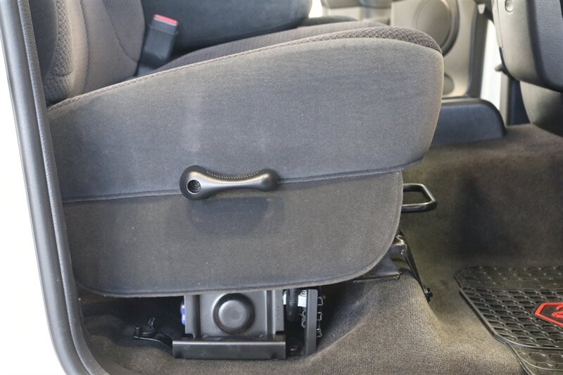 2004 Dodge Ram 2500 SLT  1-OWNER* 100% RUST FREE* NEW 3 "LEVEL KIT W/ BILSTEIN 5100 SHOCKS & NEW 33 "BFG KO3 10-PLYS* EVERY SERVICE RECORD SINCE NEW* ALL NEW FLUIDS-FILTERS-AC CHARGE-BELTS* LINEX BED LINER* ALL BOOKS & 2-KEYS - Photo 67 - Portland, OR 97230