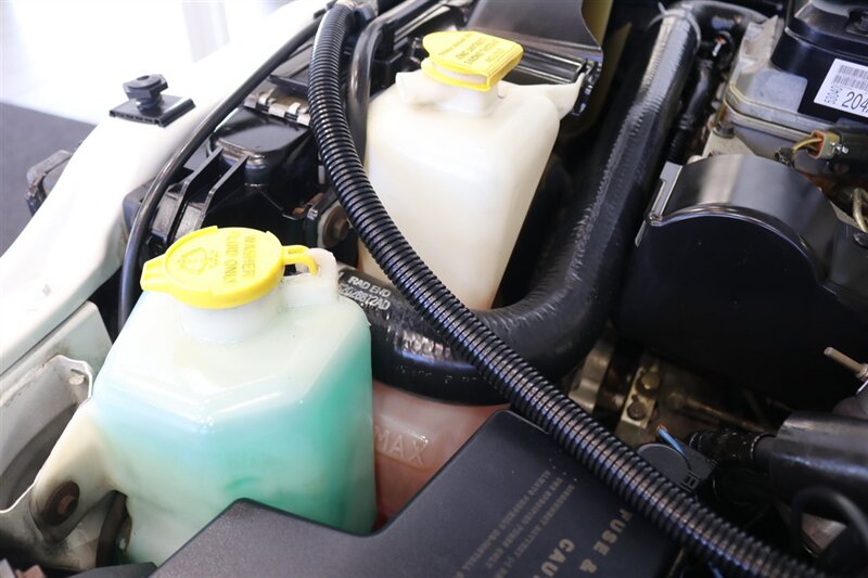 2004 Dodge Ram 2500 SLT  1-OWNER* 100% RUST FREE* NEW 3 "LEVEL KIT W/ BILSTEIN 5100 SHOCKS & NEW 33 "BFG KO3 10-PLYS* EVERY SERVICE RECORD SINCE NEW* ALL NEW FLUIDS-FILTERS-AC CHARGE-BELTS* LINEX BED LINER* ALL BOOKS & 2-KEYS - Photo 40 - Portland, OR 97230