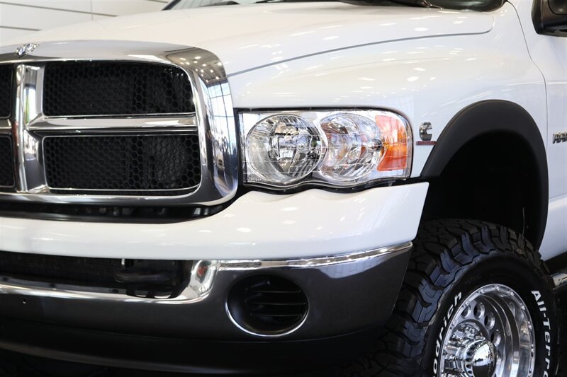 2004 Dodge Ram 2500 SLT  1-OWNER* 100% RUST FREE* NEW 3 "LEVEL KIT W/ BILSTEIN 5100 SHOCKS & NEW 33 "BFG KO3 10-PLYS* EVERY SERVICE RECORD SINCE NEW* ALL NEW FLUIDS-FILTERS-AC CHARGE-BELTS* LINEX BED LINER* ALL BOOKS & 2-KEYS - Photo 12 - Portland, OR 97230