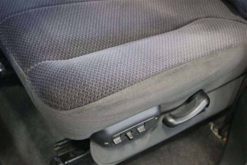 2004 Dodge Ram 2500 SLT  1-OWNER* 100% RUST FREE* NEW 3 "LEVEL KIT W/ BILSTEIN 5100 SHOCKS & NEW 33 "BFG KO3 10-PLYS* EVERY SERVICE RECORD SINCE NEW* ALL NEW FLUIDS-FILTERS-AC CHARGE-BELTS* LINEX BED LINER* ALL BOOKS & 2-KEYS - Photo 68 - Portland, OR 97230