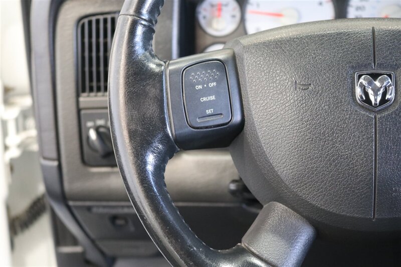 2004 Dodge Ram 2500 SLT  1-OWNER* 100% RUST FREE* NEW 3 "LEVEL KIT W/ BILSTEIN 5100 SHOCKS & NEW 33 "BFG KO3 10-PLYS* EVERY SERVICE RECORD SINCE NEW* ALL NEW FLUIDS-FILTERS-AC CHARGE-BELTS* LINEX BED LINER* ALL BOOKS & 2-KEYS - Photo 82 - Portland, OR 97230