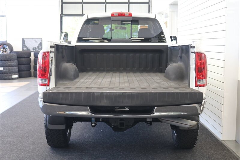 2004 Dodge Ram 2500 SLT  1-OWNER* 100% RUST FREE* NEW 3 "LEVEL KIT W/ BILSTEIN 5100 SHOCKS & NEW 33 "BFG KO3 10-PLYS* EVERY SERVICE RECORD SINCE NEW* ALL NEW FLUIDS-FILTERS-AC CHARGE-BELTS* LINEX BED LINER* ALL BOOKS & 2-KEYS - Photo 15 - Portland, OR 97230